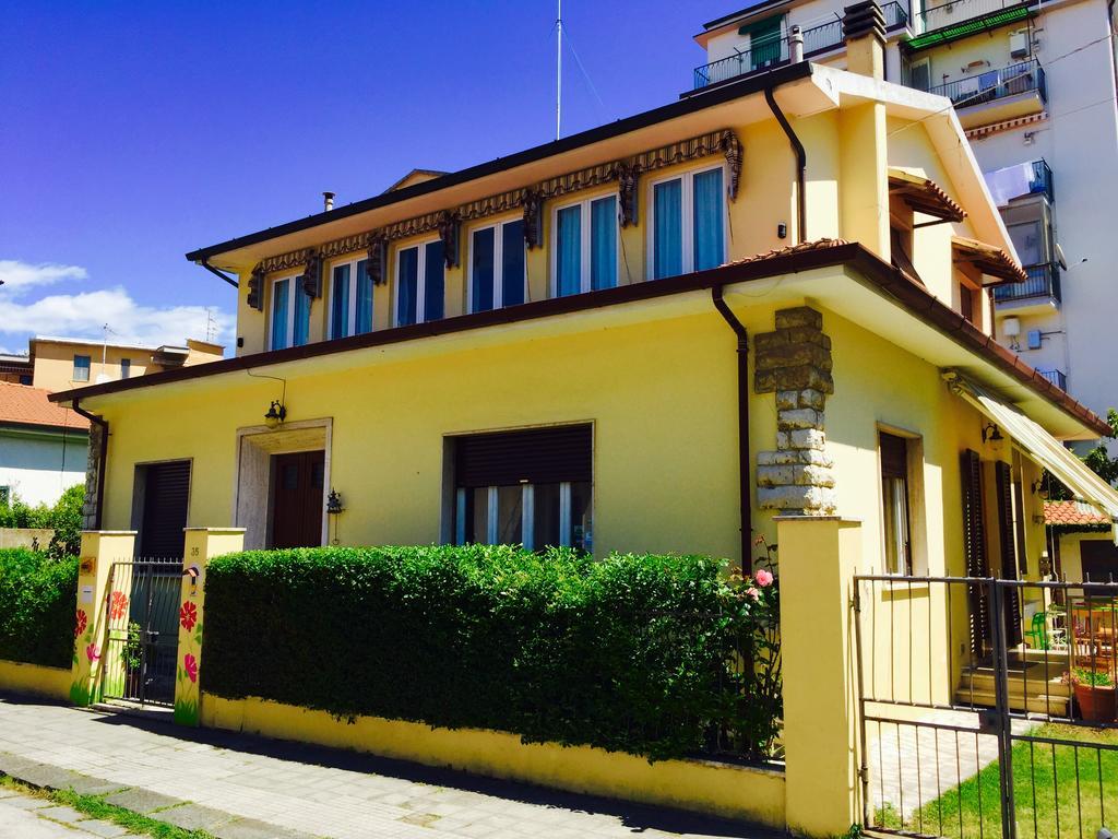 Harmony House Prestige Panzió Pisa Kültér fotó